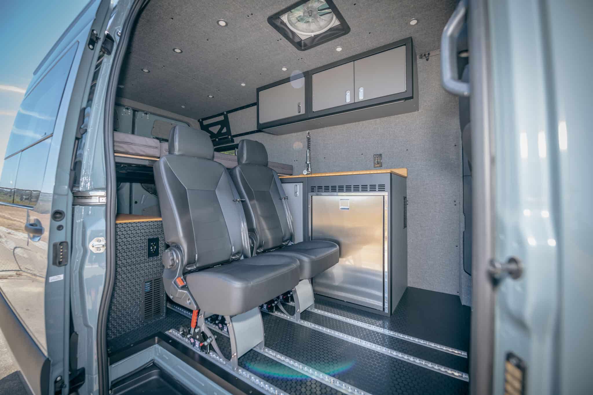 2022 Mercedes Sprinter 4X4 Camper Vanlife Trader