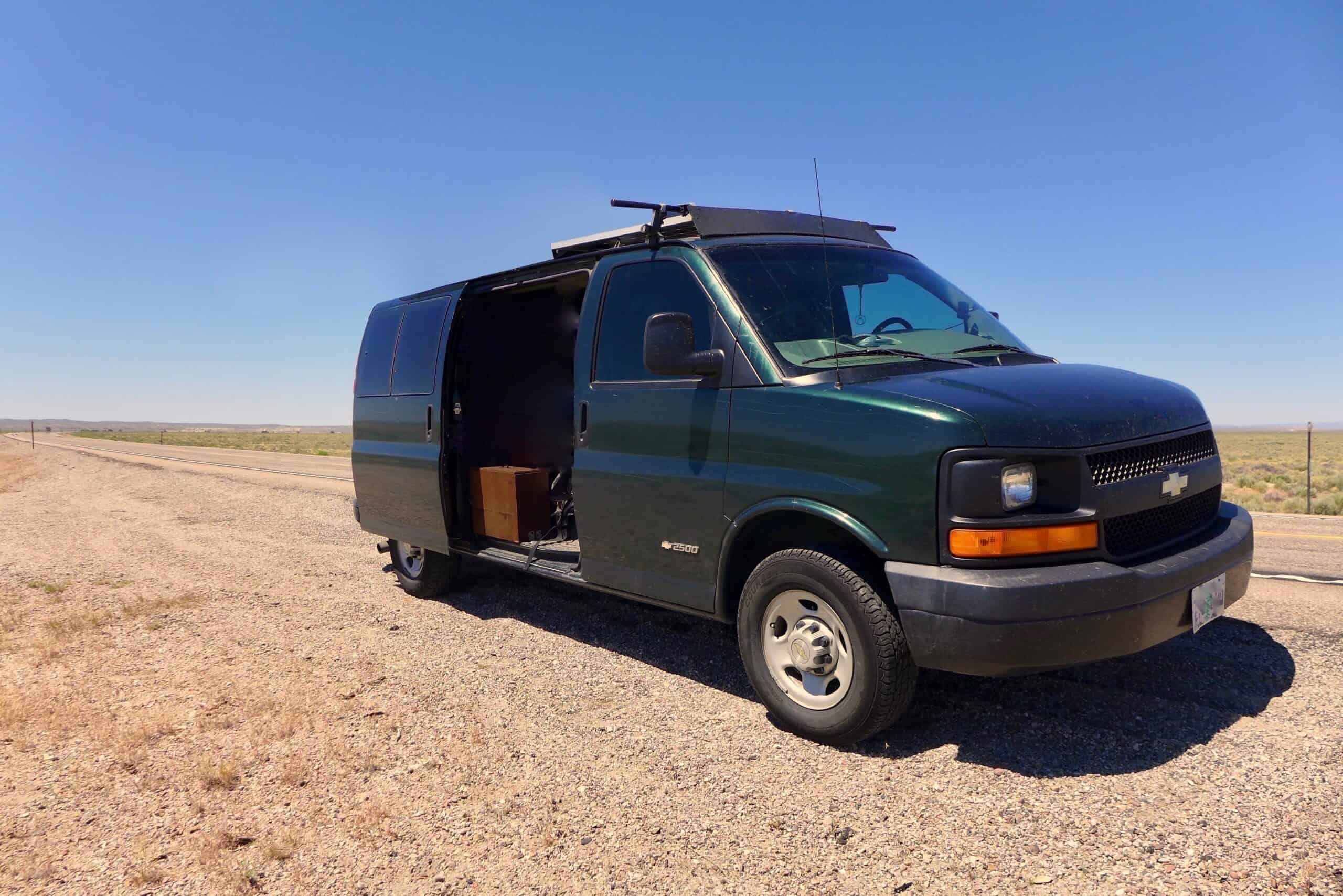 Chevy store express 2500