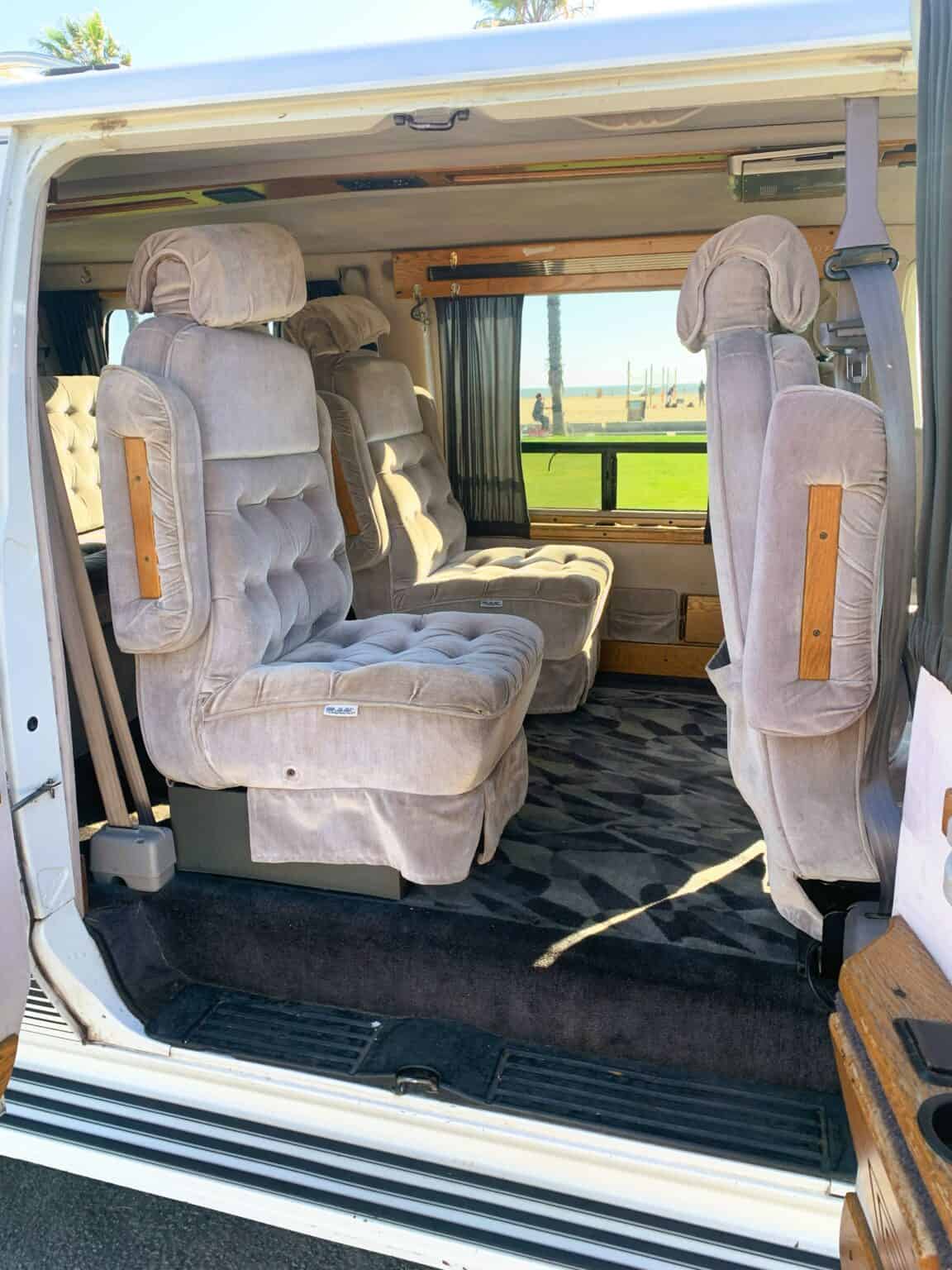 1994 Dodge Ram Van B250 **READY TO CUSTOMIZE CAMPERVAN** Vanlife Trader