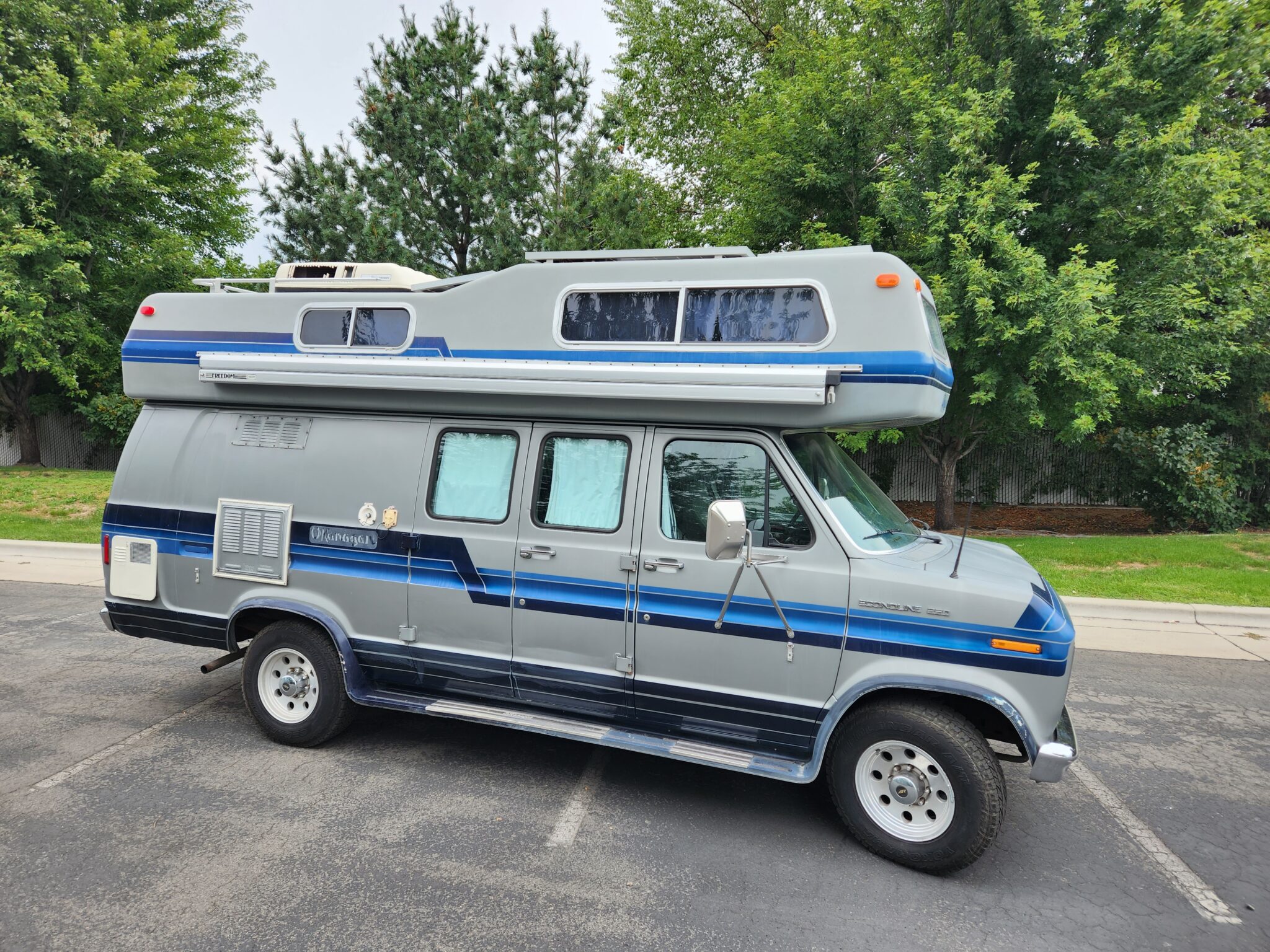 1988 Ford Econoline E250 Okanagan - Vanlife Trader