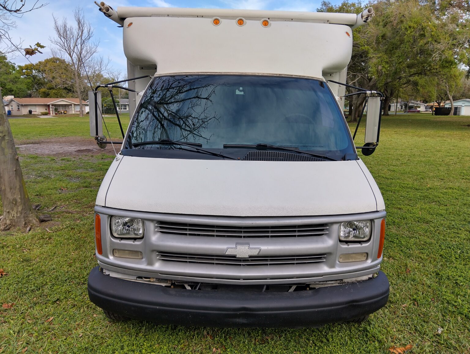 STEALTH BOX TRUCK tiny home 1998 Chevy 3500 cutaway 12×8' 21ft total ...