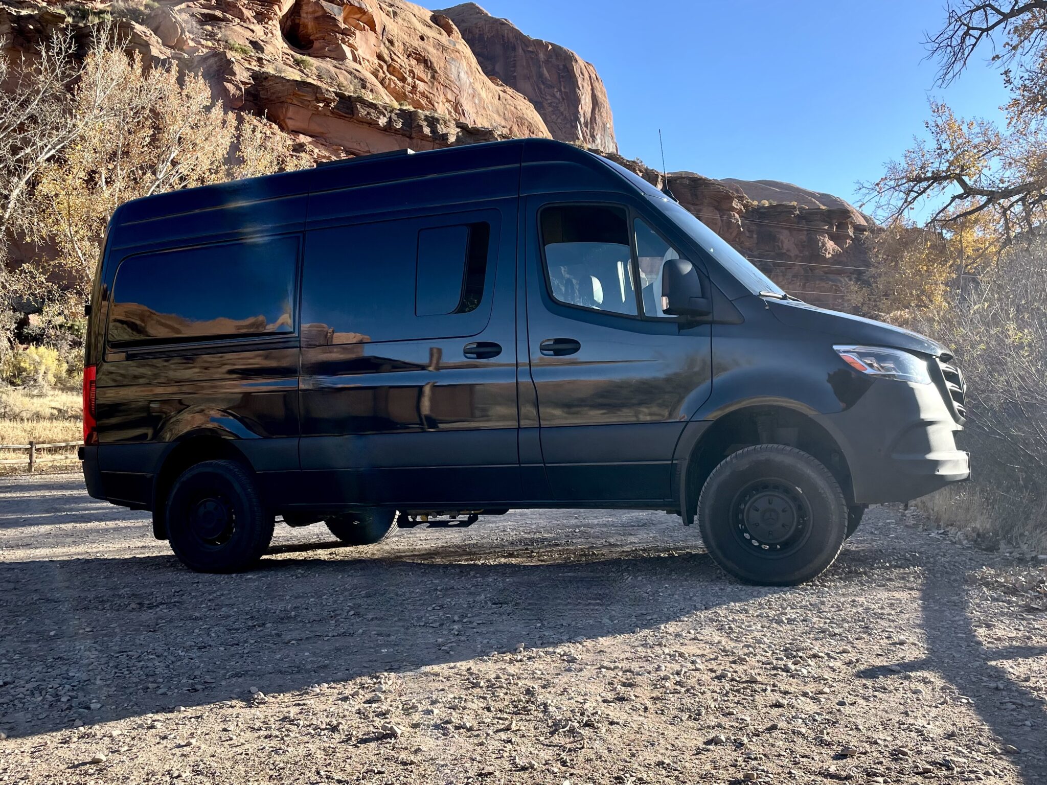 2022 Sprinter 4×4 144″ WB, High Roof Vanlife Trader