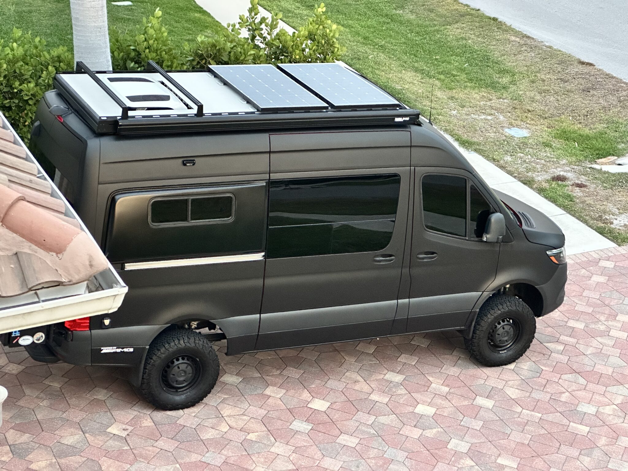 Custom 2021 Mercedes Sprinter 4×4 - Vanlife Trader