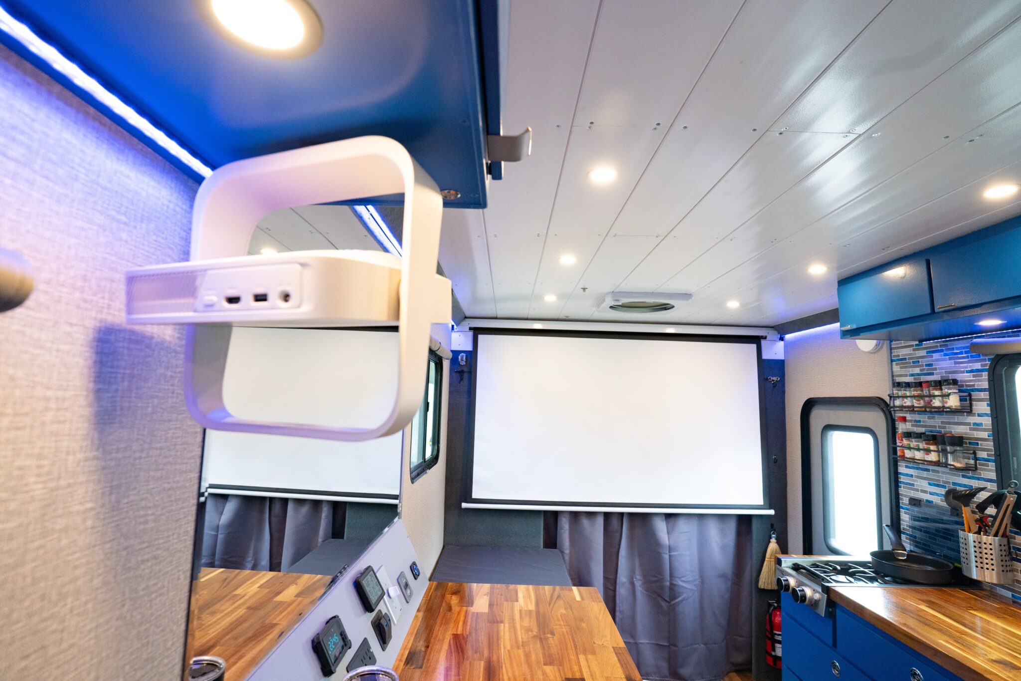 Image result for New Blizzard-Proof off-grid ski van, designed for snow - Vanlife Trader