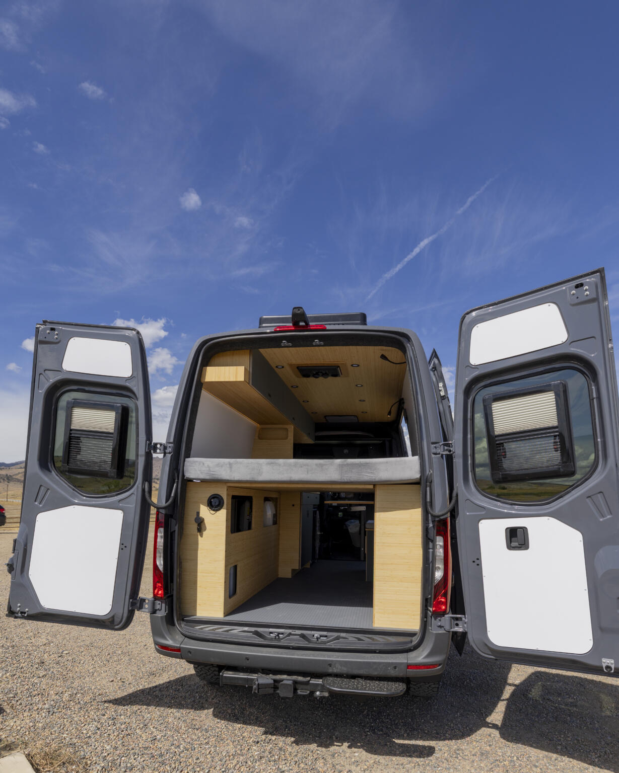 Grey Grid Basic 2026 Geotrek Flatiron #746 Mercedes Sprinter AWD - Vanlife Trader